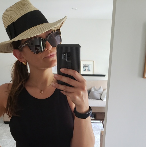 Meet your Posher, Karyn - Picture 1 of 1